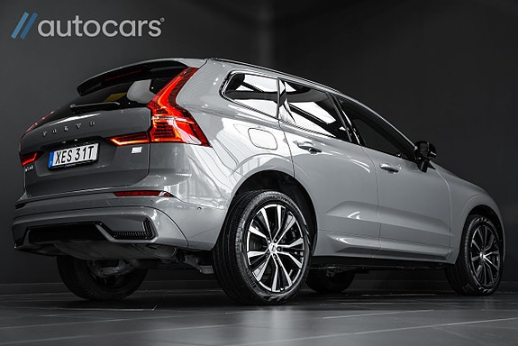 Volvo XC60 3 of 30