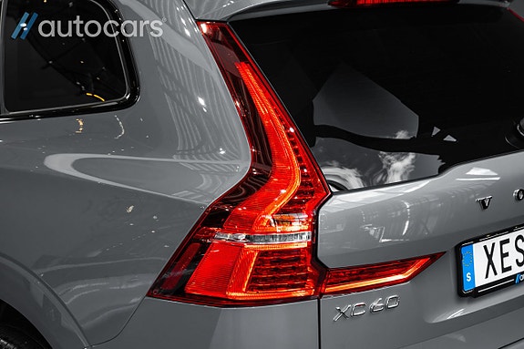 Volvo XC60 12 of 30