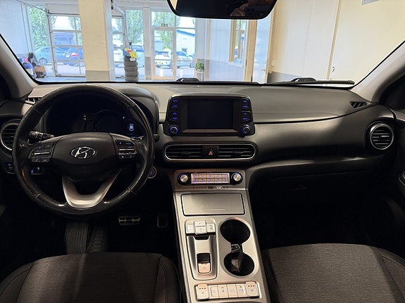 Hyundai Kona 12 of 22