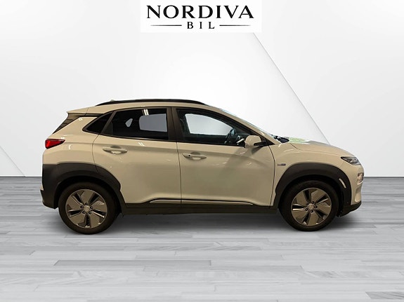 Hyundai Kona 4 of 22