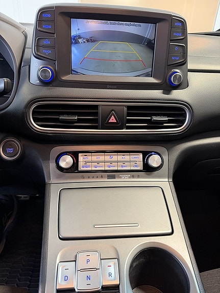 Hyundai Kona 14 of 22