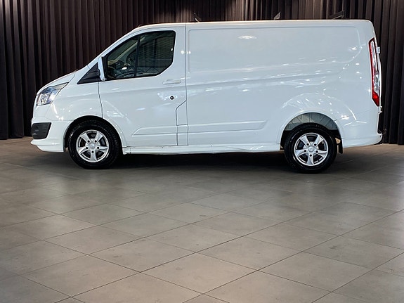 Ford Transit Custom 3 of 30