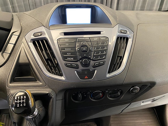 Ford Transit Custom 7 of 30