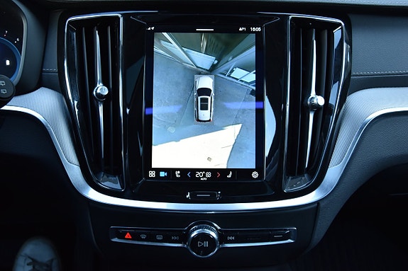Volvo V60 19 of 28