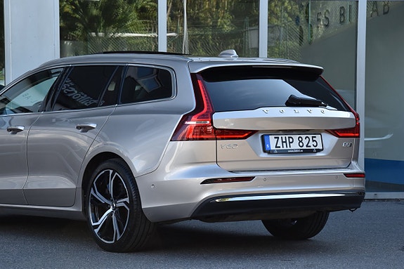 Volvo V60 6 of 28