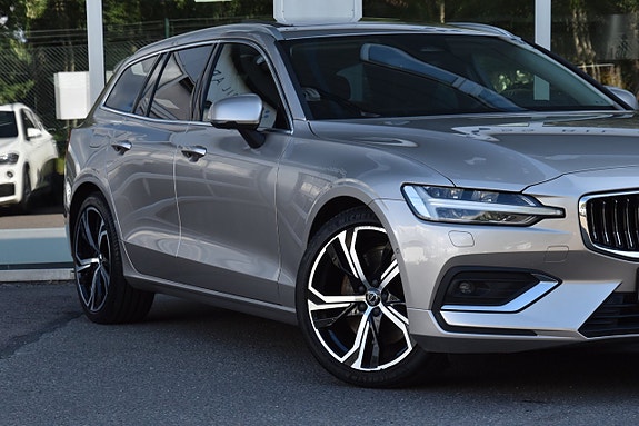 Volvo V60 4 of 28