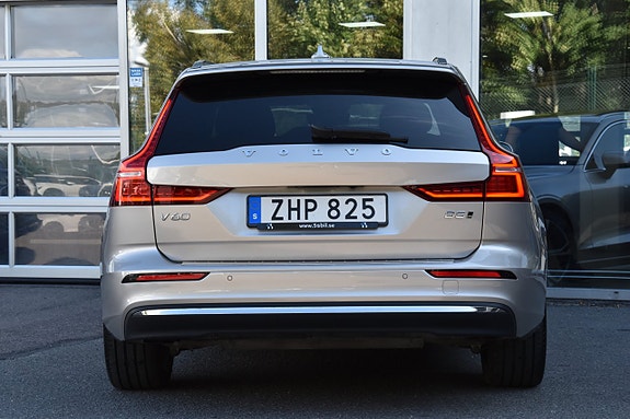 Volvo V60 7 of 28