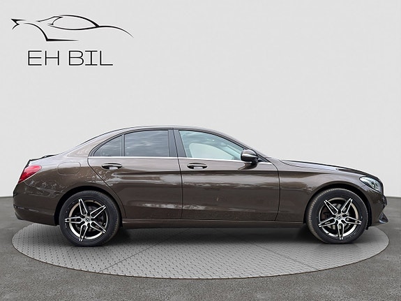 Mercedes-Benz C220 d 8 of 15