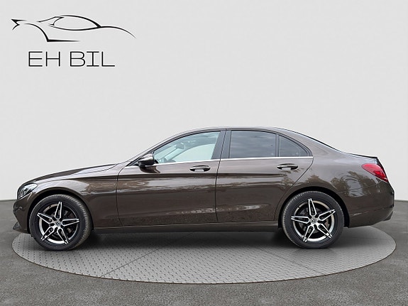 Mercedes-Benz C220 d 4 of 15