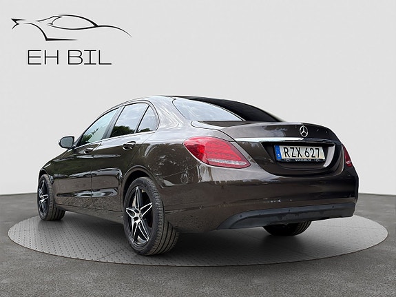 Mercedes-Benz C220 d 7 of 15