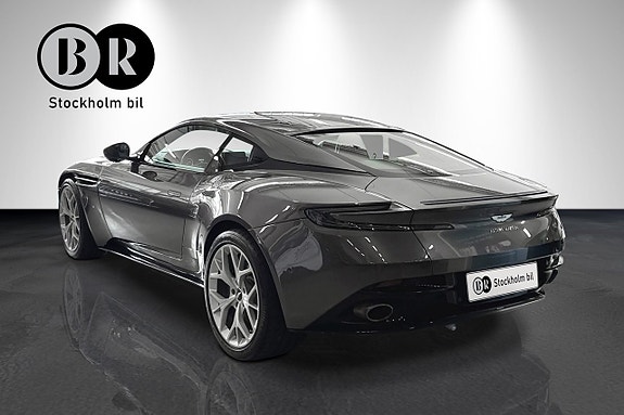 Aston Martin DB11 2 of 18