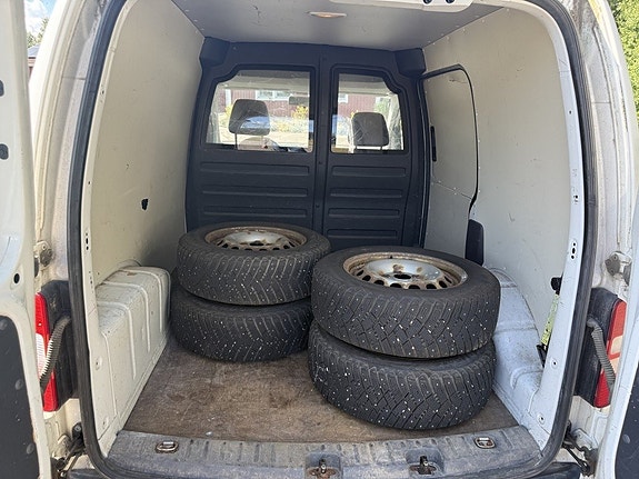 Volkswagen Caddy 4 of 8