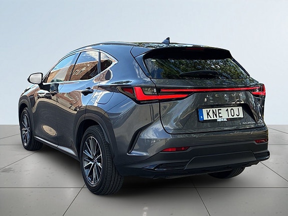 Lexus NX450h+ 5 of 26