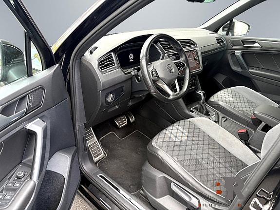 Volkswagen Tiguan 8 of 14
