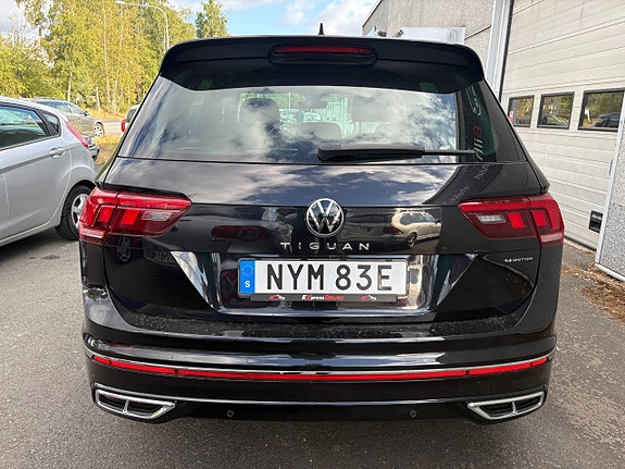 Volkswagen Tiguan 14 of 14