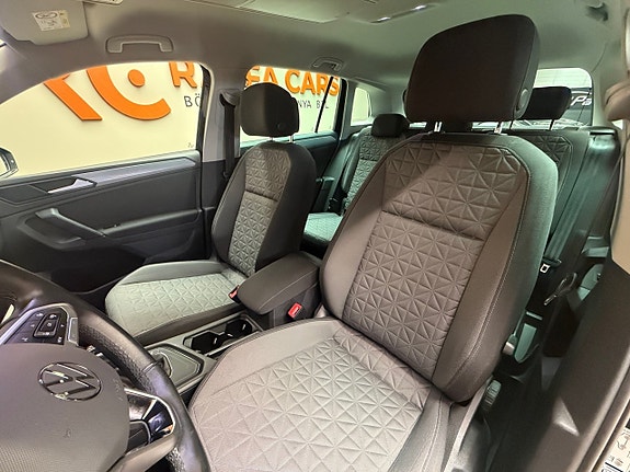 Volkswagen Tiguan 14 of 17