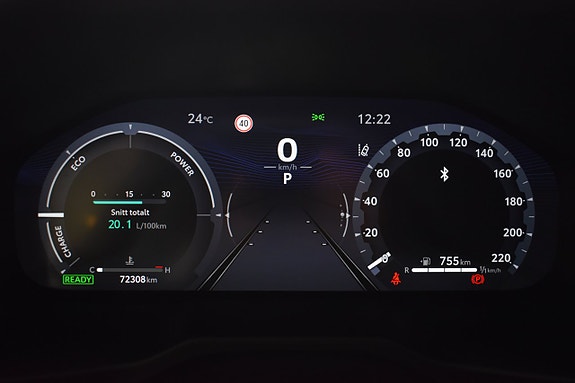 Toyota RAV4 14 of 24