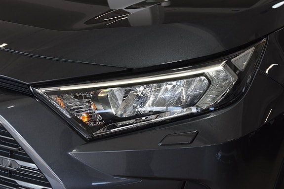 Toyota RAV4 23 of 24