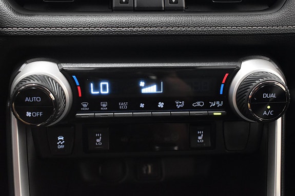Toyota RAV4 19 of 24