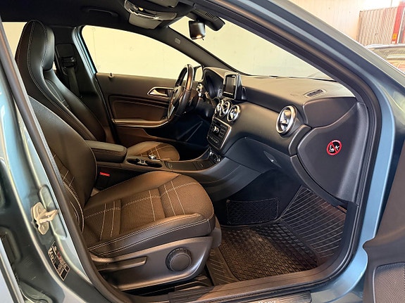Mercedes-Benz A180 7 of 15