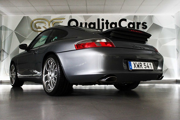 Porsche 911 Carrera 7 of 25