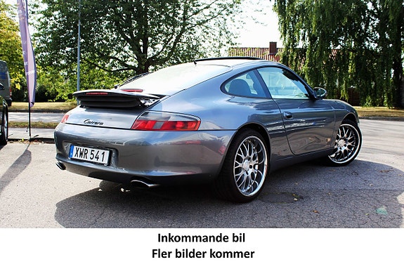 Porsche 911 Carrera 2 of 5