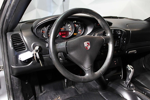 Porsche 911 Carrera 15 of 25