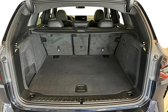 BMW iX3 22 of 24