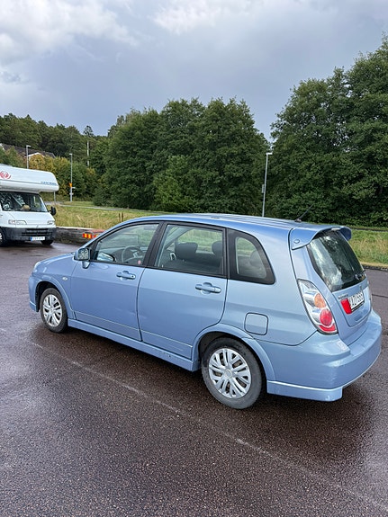 Suzuki Liana 9 of 11