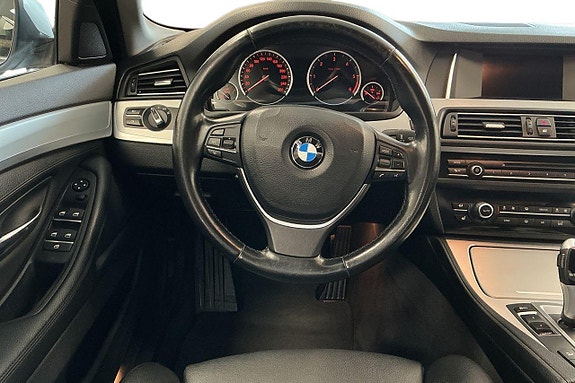 BMW 520d 14 of 26