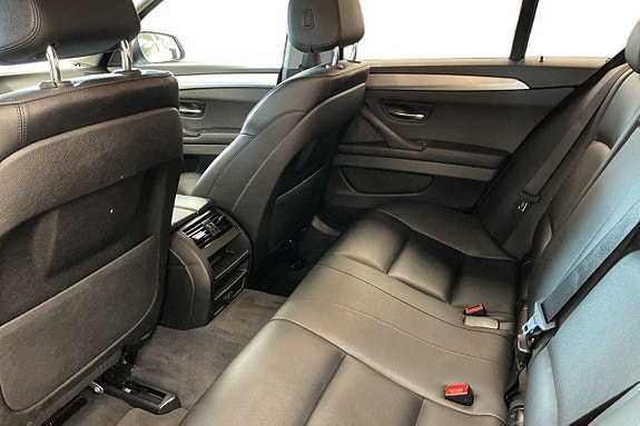 BMW 520d 12 of 26