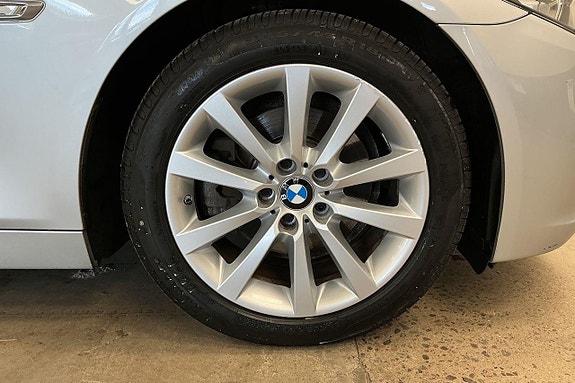 BMW 520d 24 of 26