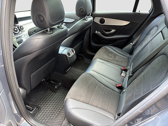 Mercedes-Benz GLC220 d 12 of 16
