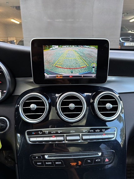 Mercedes-Benz GLC220 d 14 of 16