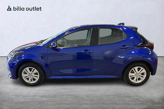 Toyota Yaris 6 of 24
