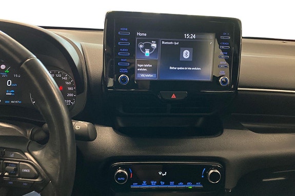 Toyota Yaris 16 of 24