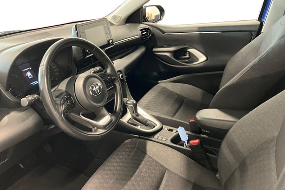 Toyota Yaris 10 of 24