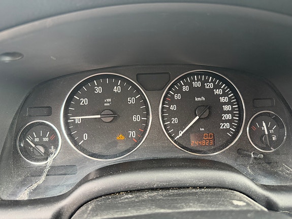 Opel Astra 16 of 16