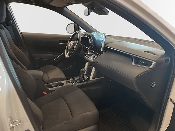 Toyota Corolla Cross 7 of 15