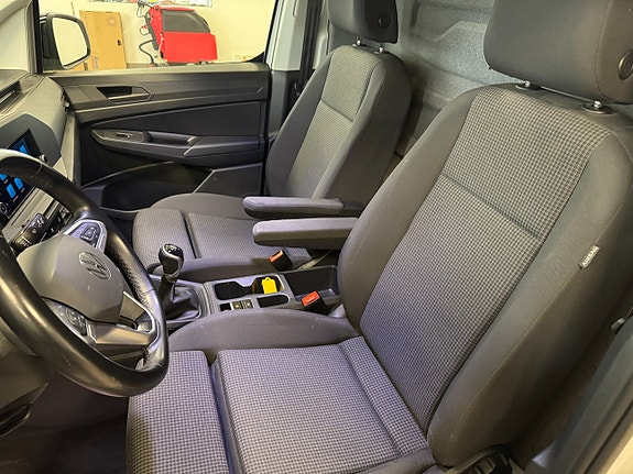 Volkswagen Caddy 12 of 15