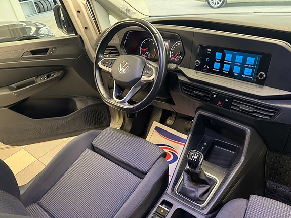 Volkswagen Caddy 8 of 15