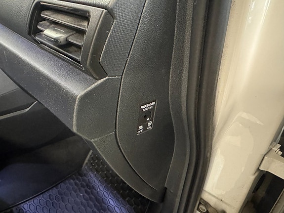Volkswagen Caddy 15 of 15