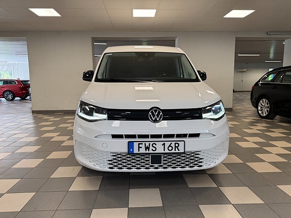 Volkswagen Caddy 2 of 15