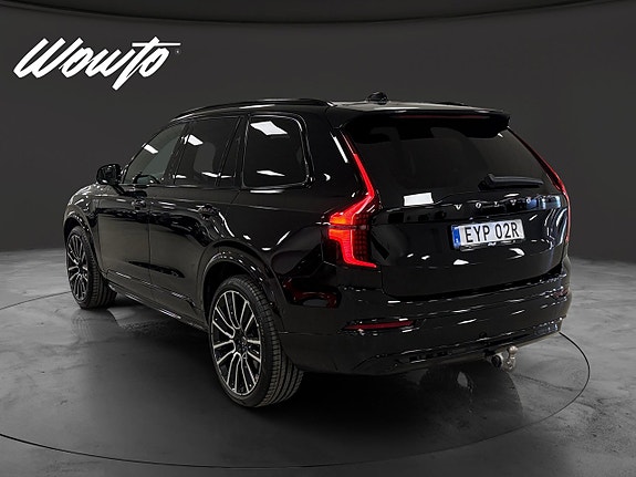 Volvo XC90 6 of 20