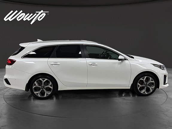 Kia Ceed 3 of 22