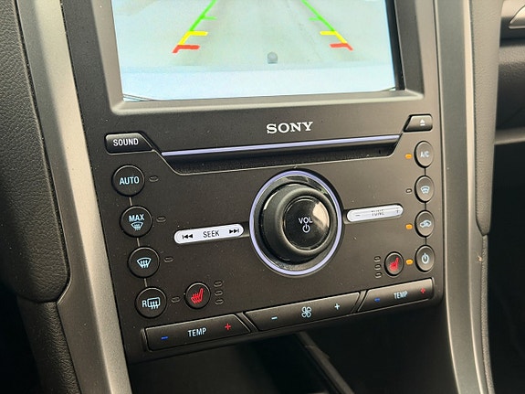 Ford Mondeo 19 of 30