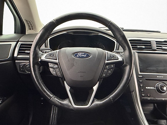 Ford Mondeo 12 of 30