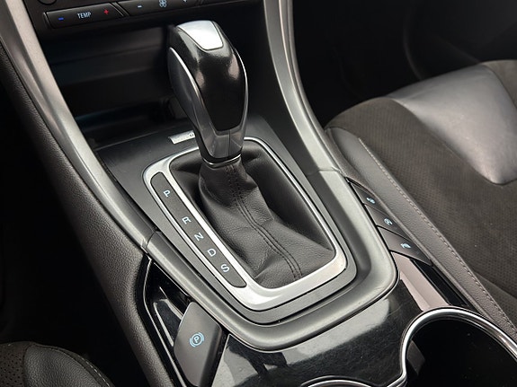 Ford Mondeo 20 of 30