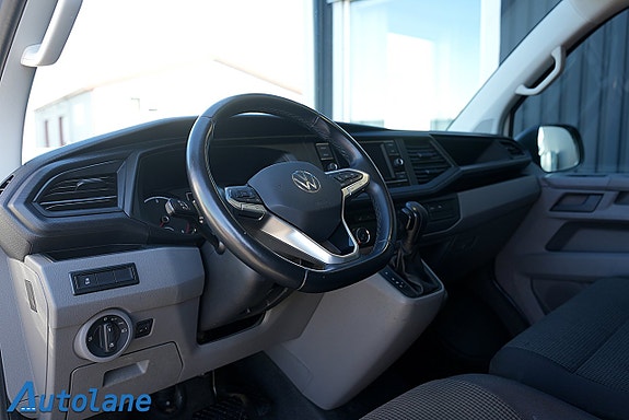 Volkswagen Transporter 10 of 16