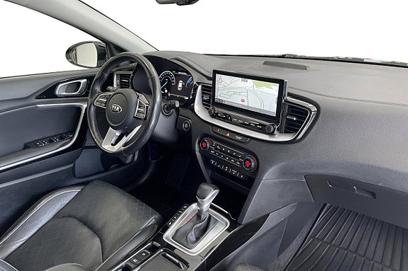 Kia XCeed 16 of 30